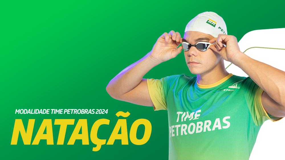 Atleta usando camiseta do Time Petrobras e touca e óculos para natação. Ao lado dele, está a escrita 